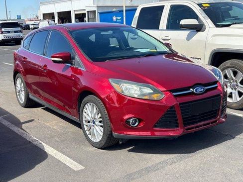 Used 2014 Ford Focus Titanium image 2