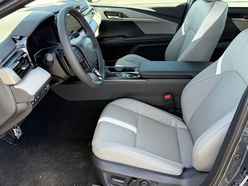 Certified 2026 Toyota Camry SE AWD/4WD image 15