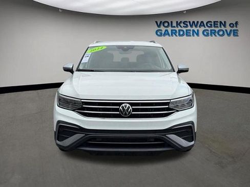Used 2024 Volkswagen Tiguan Wolfsburg Edition AWD/4WD image 3
