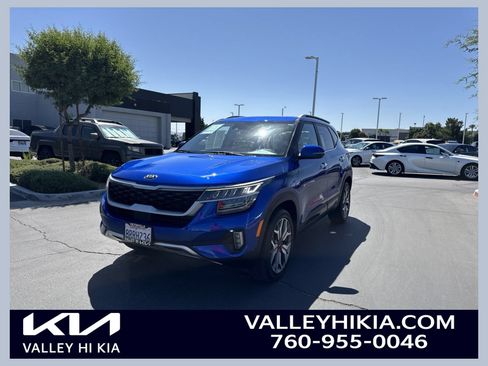 Certified 2021 Kia Seltos SX w/ SX Sunroof Package AWD/4WD image 1