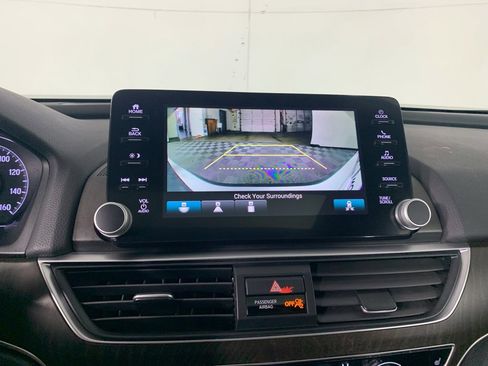 Used 2018 Honda Accord EX-L image 27