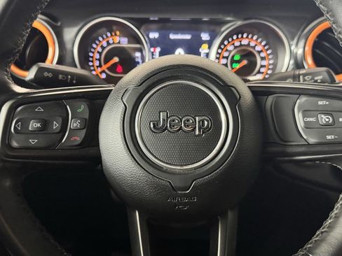 Used 2022 Jeep Gladiator Sport AWD/4WD image 16