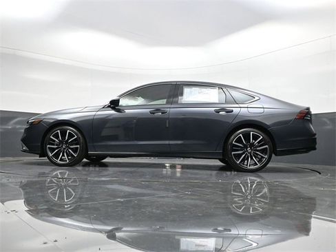 New 2025 Honda Accord Touring image 34