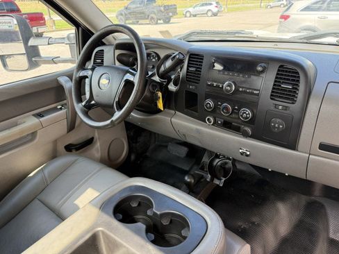 Used 2013 Chevrolet Silverado 3500 W/T w/ Skid Plate Package image 8