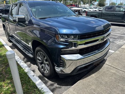 Used 2022 Chevrolet Silverado 1500 LT w/ All Star Edition Plus RWD image 17