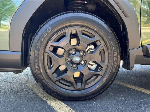 Certified 2026 Subaru Outback Limited AWD/4WD image 10