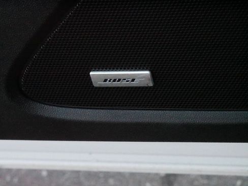 Used 2023 Chevrolet Equinox RS w/ RS Leather Package image 28