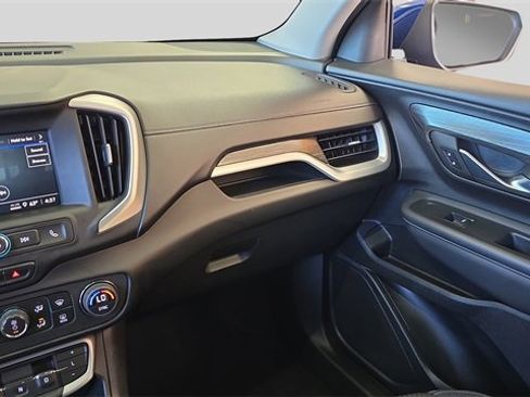 Used 2022 GMC Terrain SLE w/ Driver Convenience Package image 25