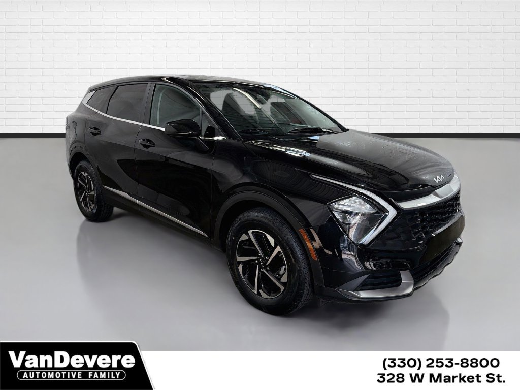 Used 2023 Kia Sportage LX AWD/4WD image 1