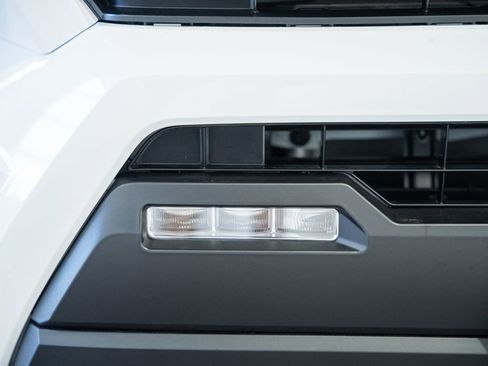 New 2026 Toyota Tacoma SR5 AWD/4WD image 12