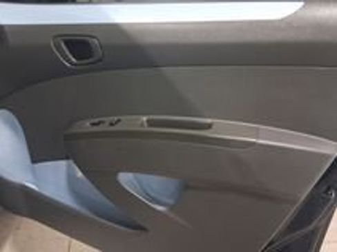 Used 2015 Chevrolet Spark LT FWD image 16