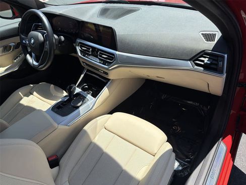 Used 2022 BMW 330i Sedan w/ Driving Assistance Package RWD image 13