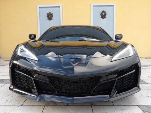 Used 2025 Chevrolet Corvette Z06 w/ Battery Protection Package image 13