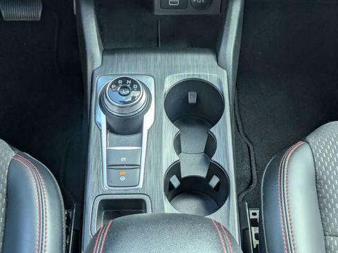 Used 2025 Ford Escape ST-Line w/ Equipment Group 301A FWD image 20