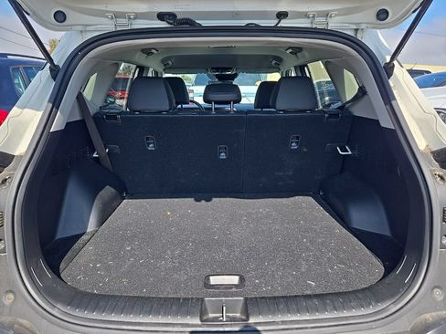 Certified 2024 Kia Seltos EX FWD image 19