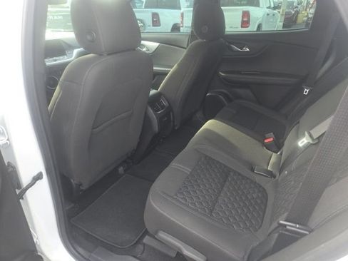 Used 2019 Chevrolet Blazer LT AWD/4WD image 18