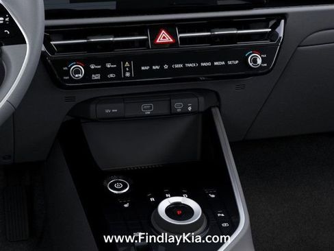 New 2026 Kia Niro Wind FWD image 26