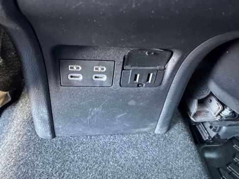 Used 2023 Toyota Prius Prime FWD image 20