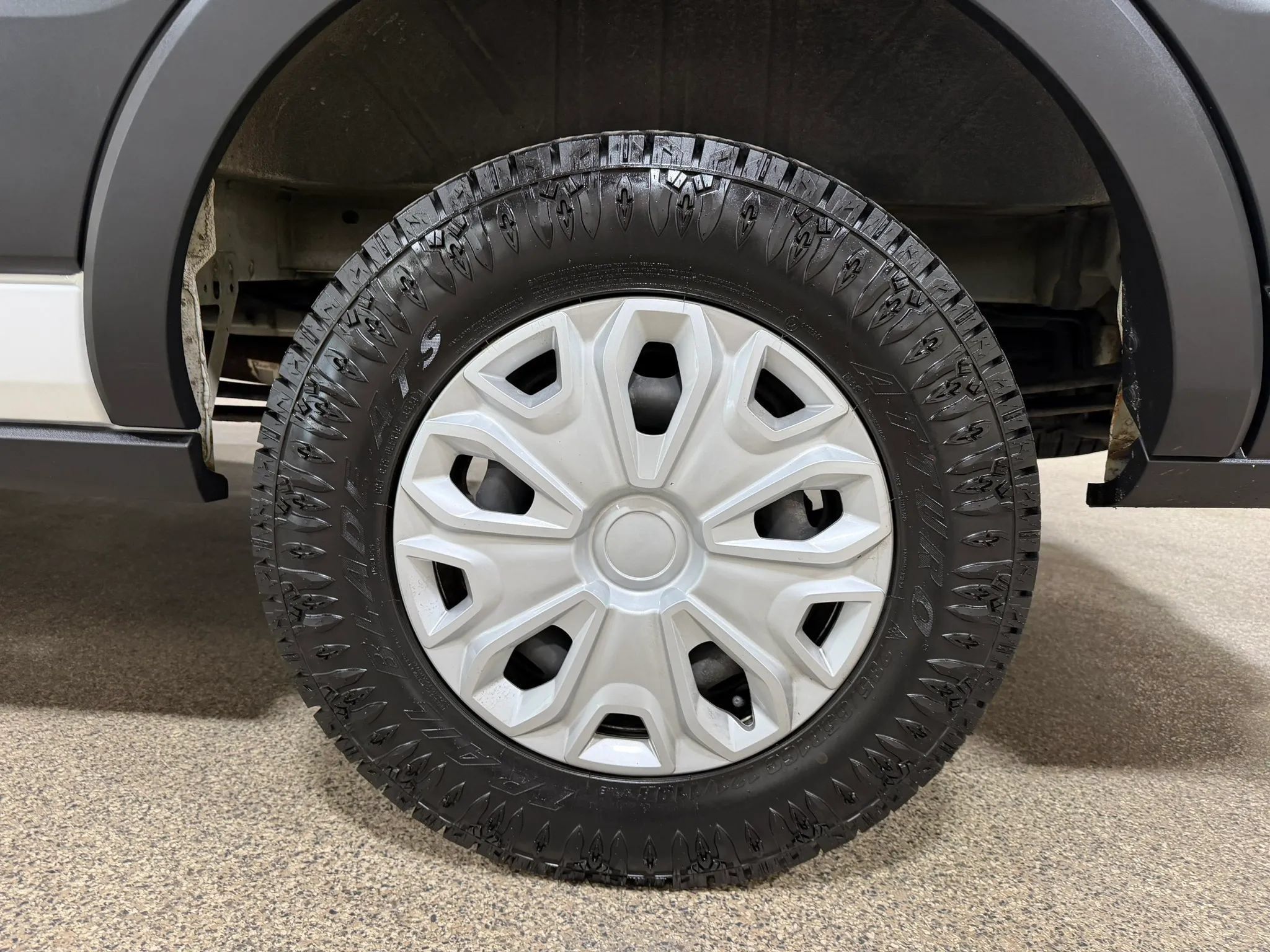 Used 2019 Ford Transit 350 XLT RWD image 60