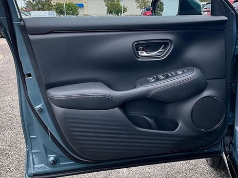 New 2026 Honda HR-V EX-L image 13