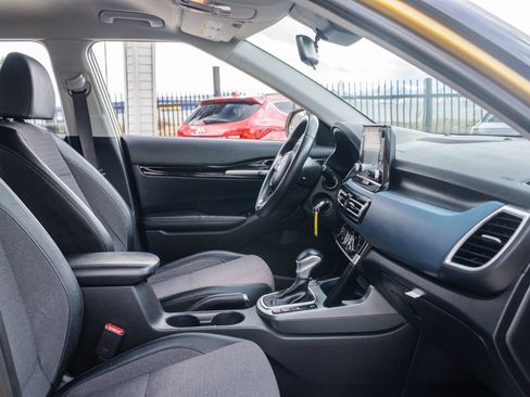 Used 2021 Kia Seltos S image 19