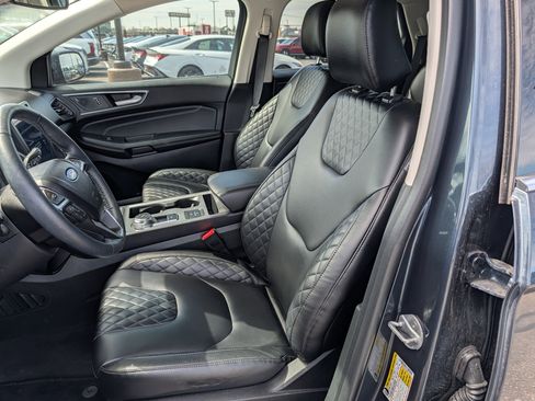 Used 2024 Ford Edge Titanium AWD/4WD image 10