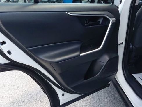 Used 2024 Toyota RAV4 LE image 23