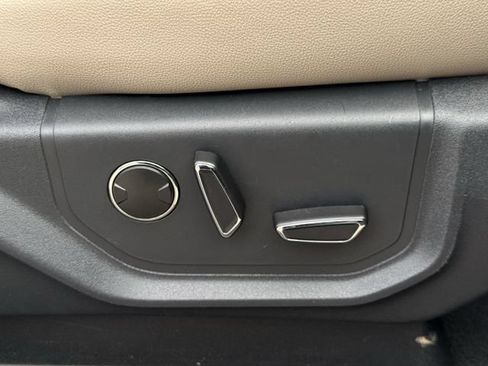 Used 2024 Ford Expedition Max Limited RWD image 33