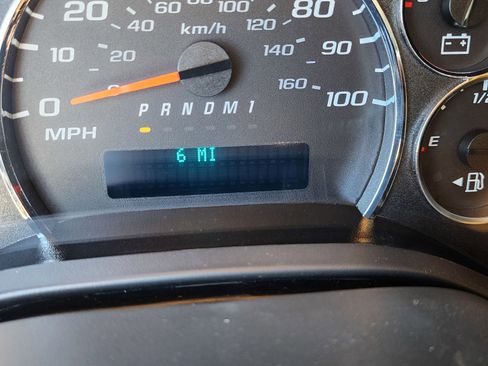 New 2025 Chevrolet Express 2500 w/ Driver Convenience Package image 18