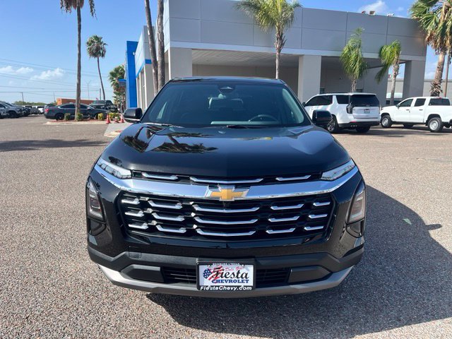 Used 2026 Chevrolet Equinox LT FWD image 2