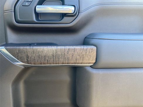 Used 2021 GMC Sierra 2500 Denali w/ Denali Ultimate Package image 26