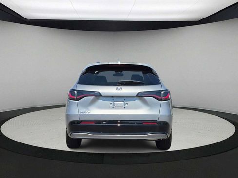 Used 2026 Honda HR-V EX-L image 7