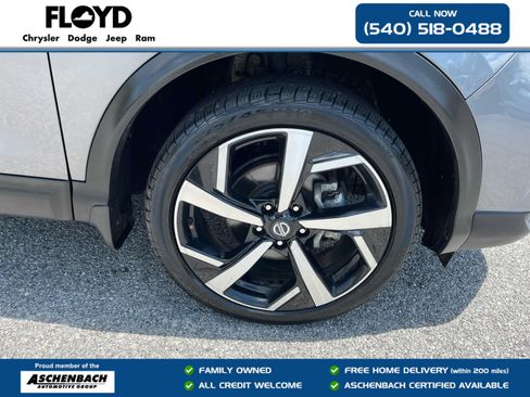 Used 2022 Nissan Rogue Sport SL AWD/4WD image 36