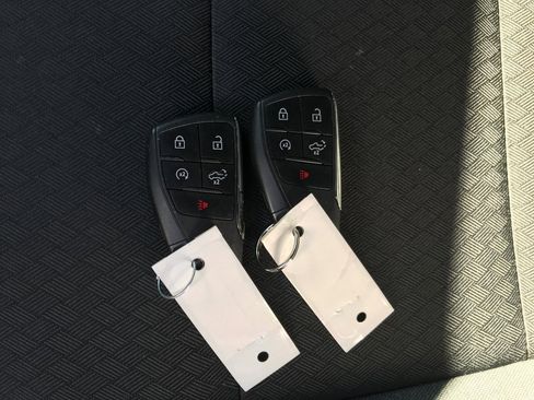 Used 2024 Chevrolet Silverado 2500 LT image 27