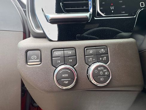 New 2026 GMC Sierra 2500 SLT w/ SLT Convenience Package AWD/4WD image 19