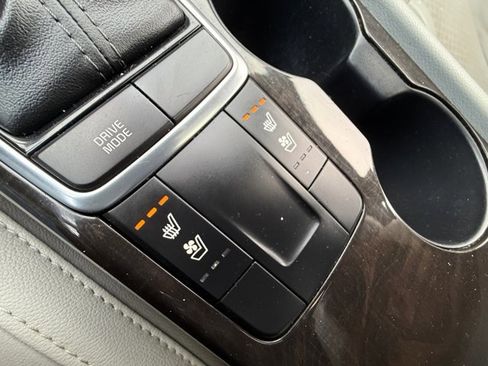 Used 2018 Kia Optima EX w/ Premium Package image 37