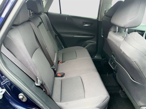 Used 2024 Toyota Venza LE image 25