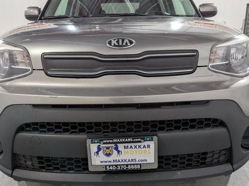Used 2017 Kia Soul image 48
