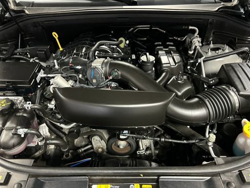 Used 2024 Dodge Durango GT image 27