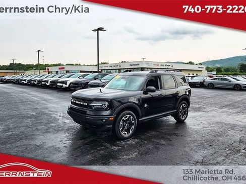 Used 2023 Ford Bronco Sport Outer Banks AWD/4WD image 3