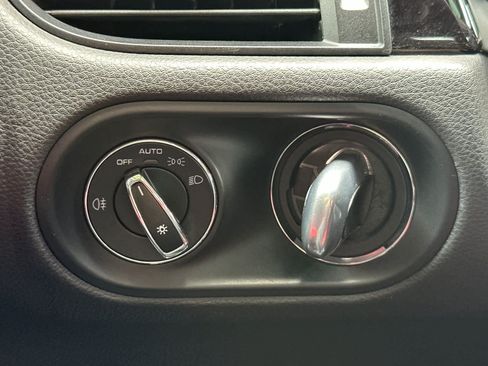 Certified 2022 Porsche Macan GTS AWD/4WD image 30