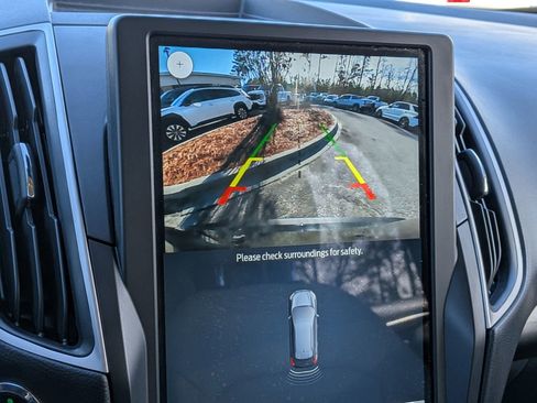 Certified 2024 Ford Edge SEL w/ Convenience Package image 26