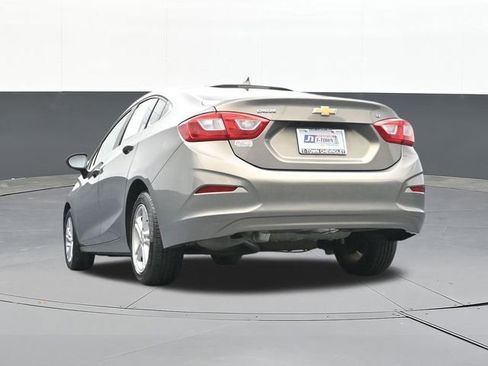 Used 2017 Chevrolet Cruze LT w/ Convenience Package FWD image 49