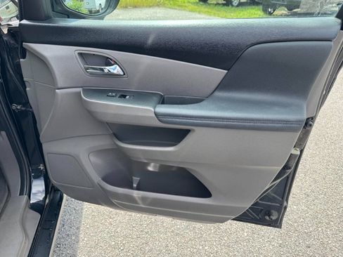 Used 2015 Honda Odyssey EX-L image 45