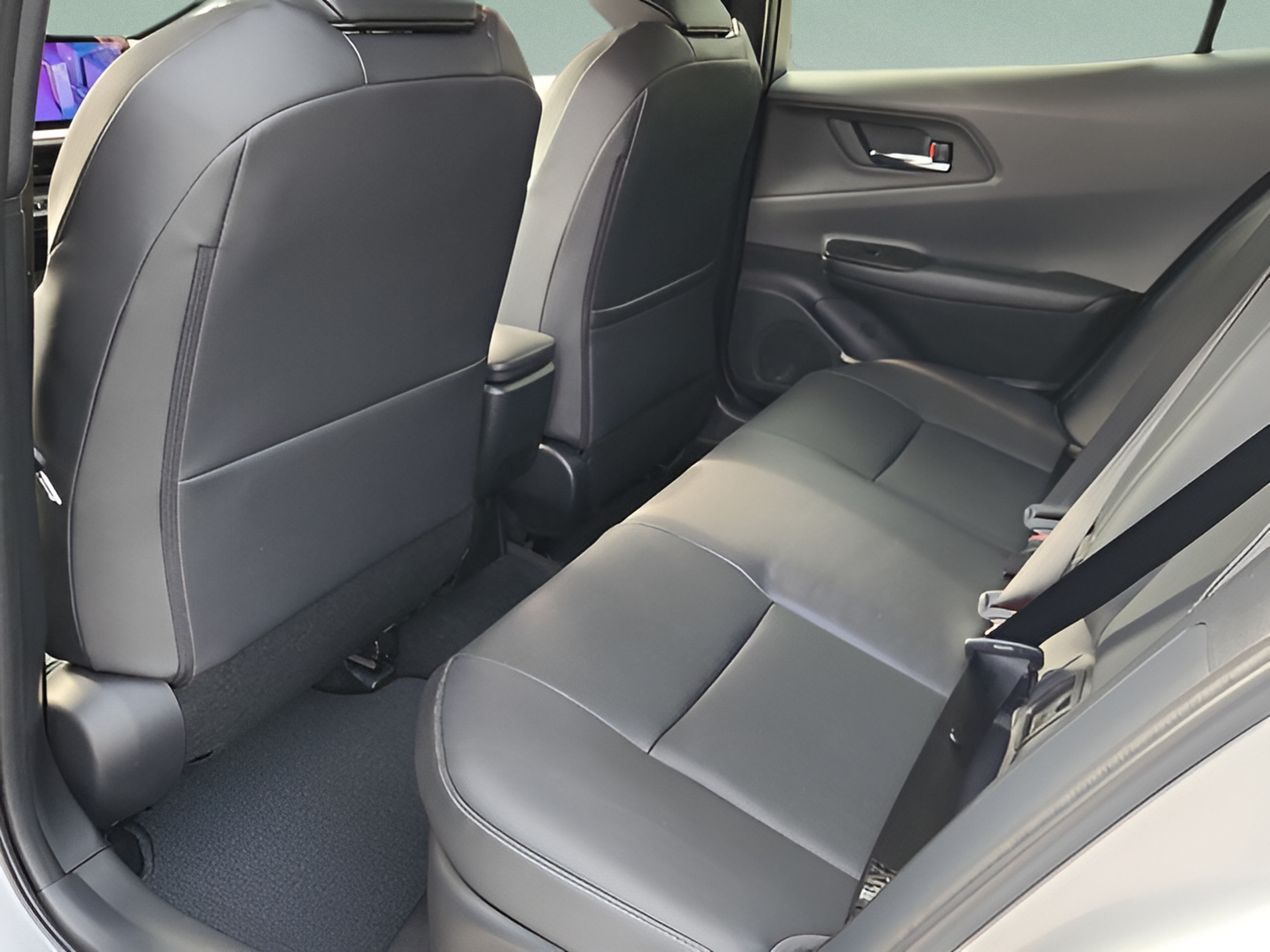 New 2026 Toyota Prius Limited FWD image 11