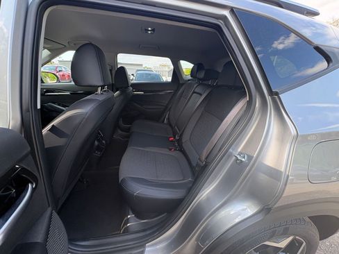 Used 2025 Kia Seltos S FWD image 23