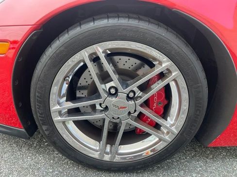 Used 2008 Chevrolet Corvette Z06 w/ Preferred Equipment Group RWD image 8