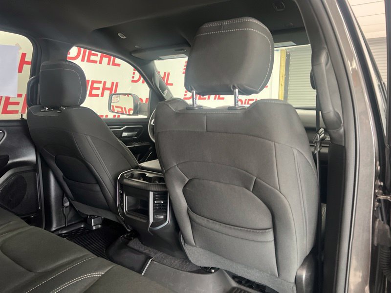 Used 2025 RAM 1500 Big Horn AWD/4WD image 9