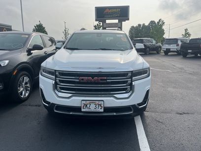 Used 2023 GMC Acadia SLT