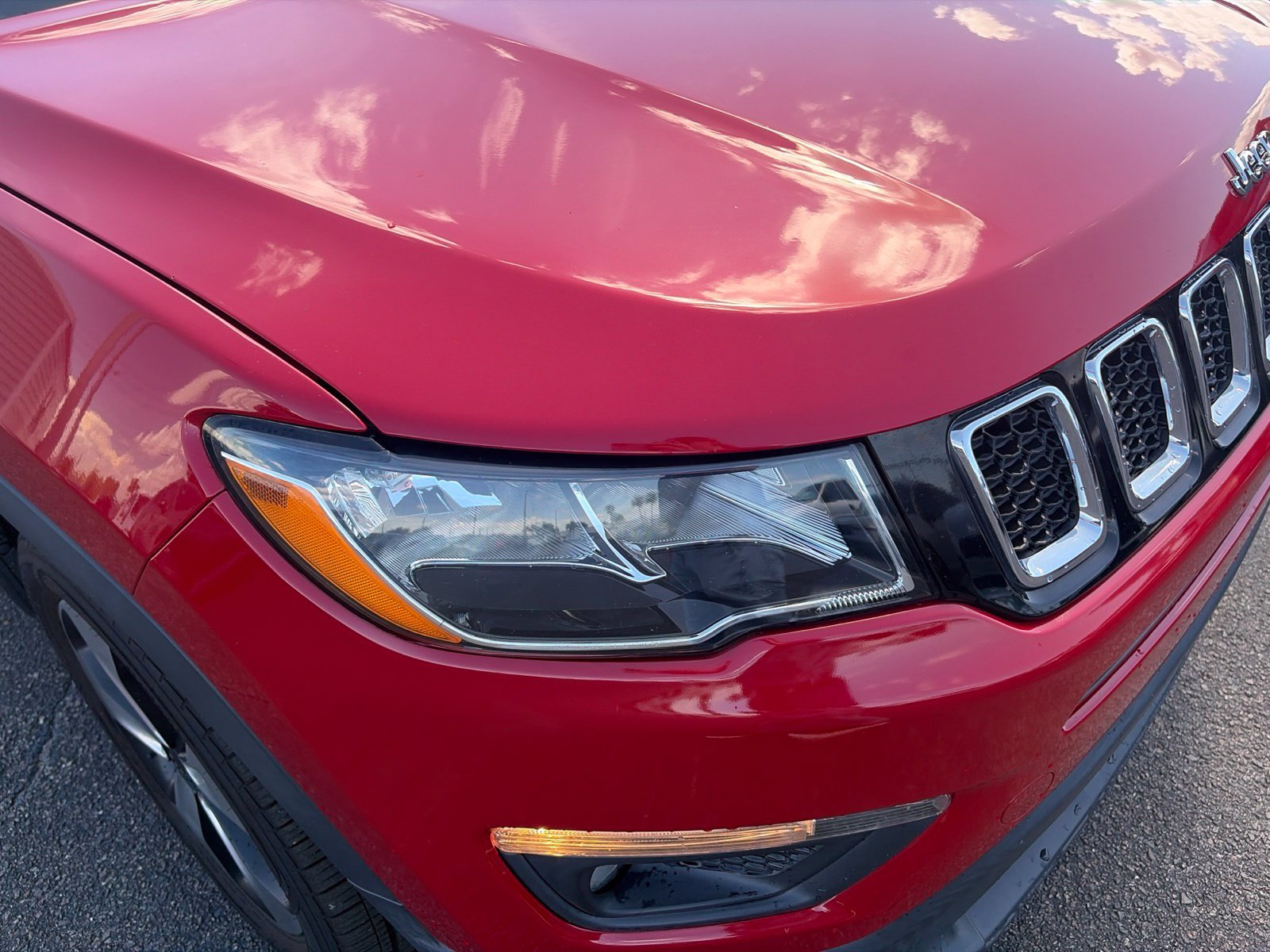 Used 2018 Jeep Compass Latitude w/ Popular Equipment Group FWD image 62